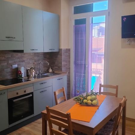 Orizzonte 5 Terre - Via Napoli 85, Stazione Centrale - Centro Storico La Spezia Zewnętrze zdjęcie